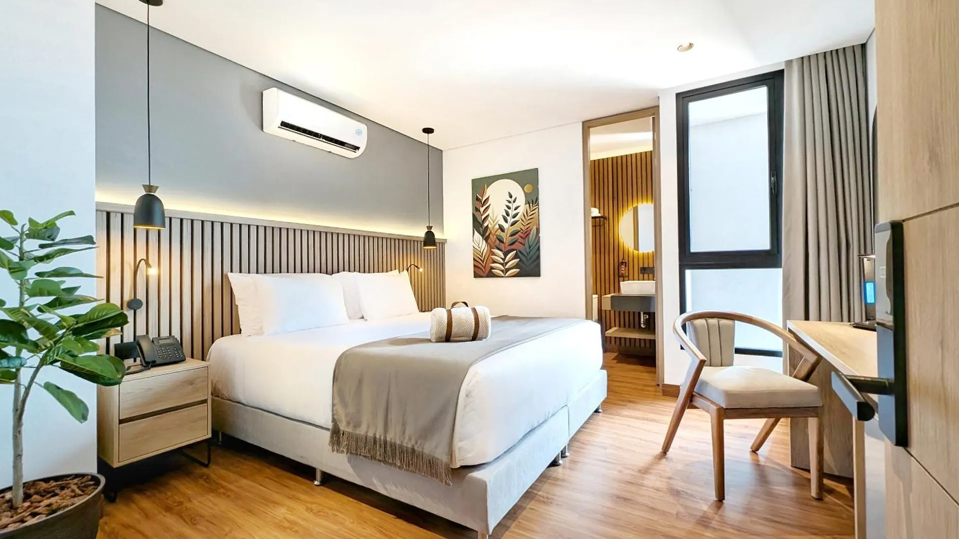 Hotel Moa Select Medellín