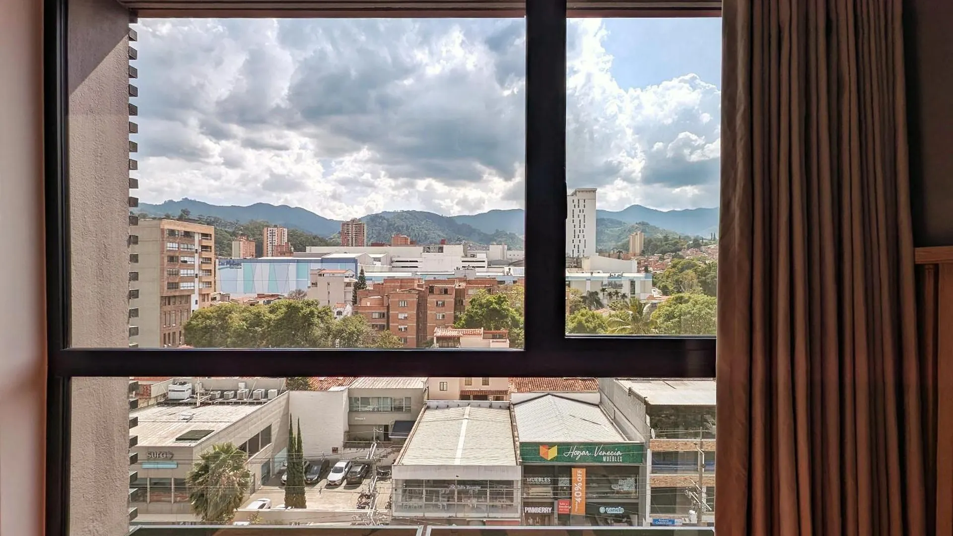 Hotel Moa Select Medellín